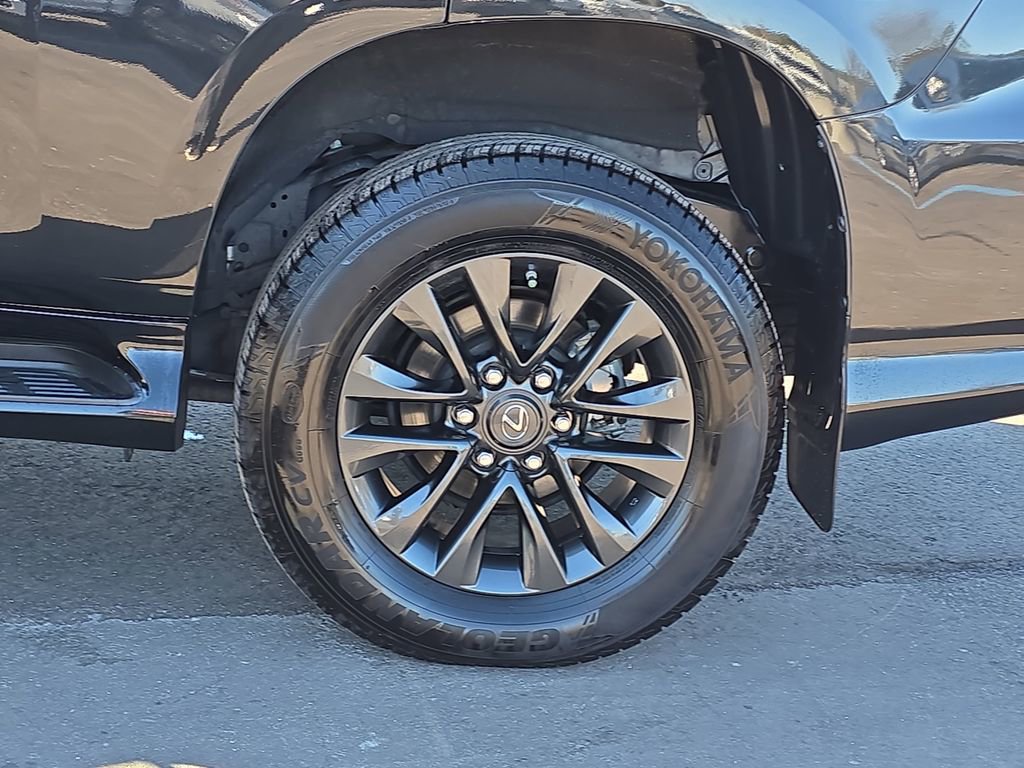 Used 2023 Lexus GX 460 Premium w/ Premium Package image 37