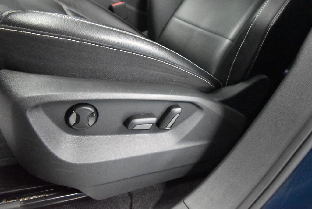 Used 2022 Volkswagen Atlas SE image 6