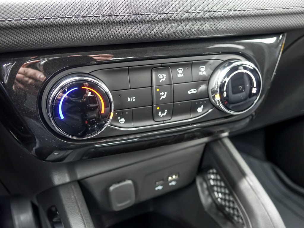 Used 2026 Chevrolet TrailBlazer LT w/ Midnight Edition FWD image 23