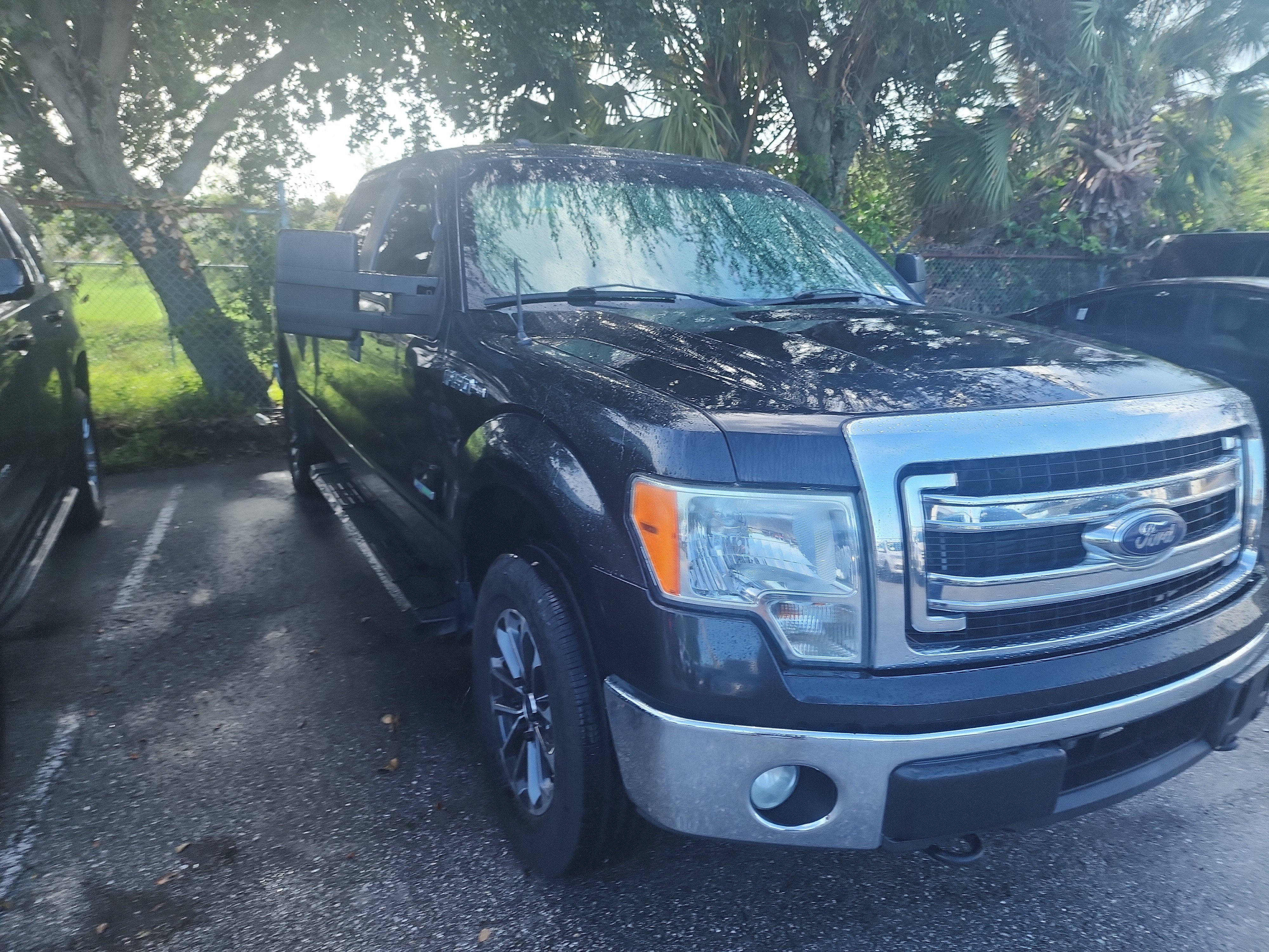 Used 2014 Ford F150 XLT w/ Trailer Tow Package AWD/4WD image 3