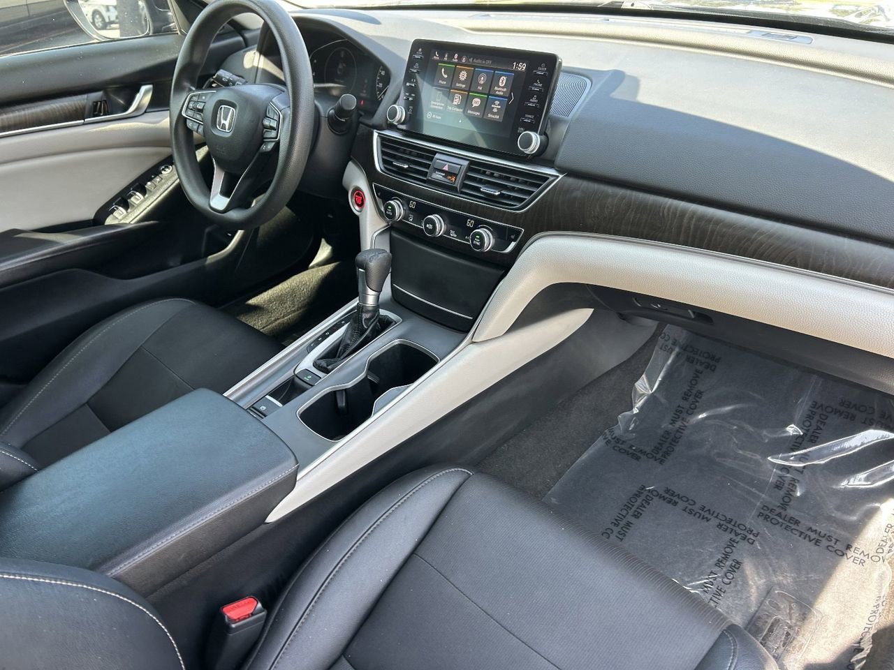Used 2018 Honda Accord EX image 9