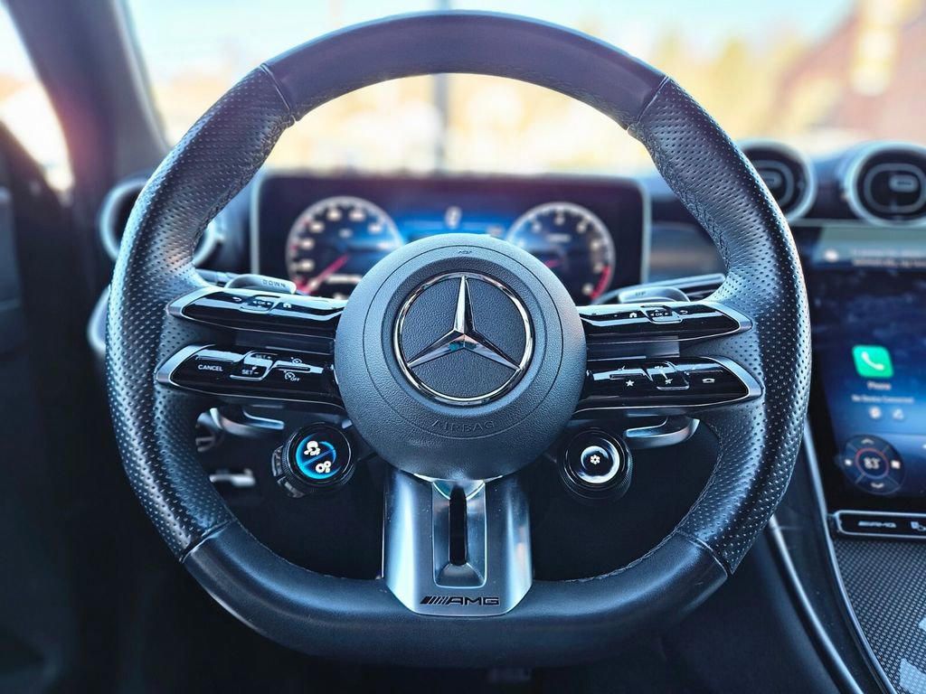 Used 2025 Mercedes-Benz GLC 43 AMG 4MATIC image 21