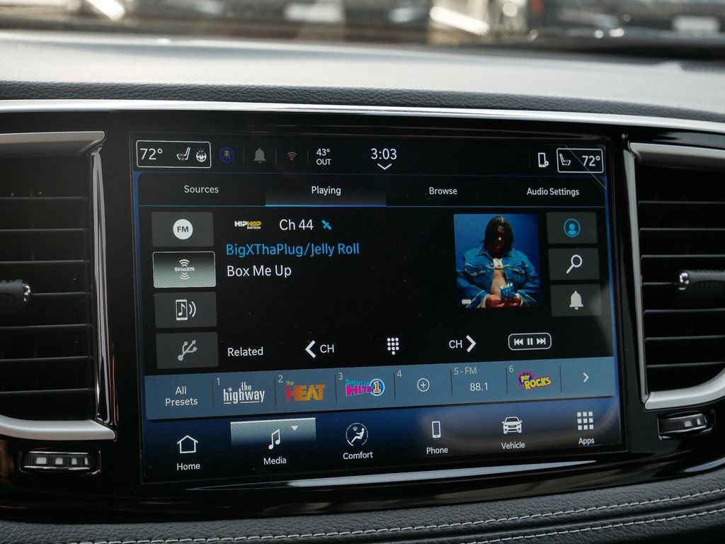 New 2026 Chrysler Pacifica Select image 30