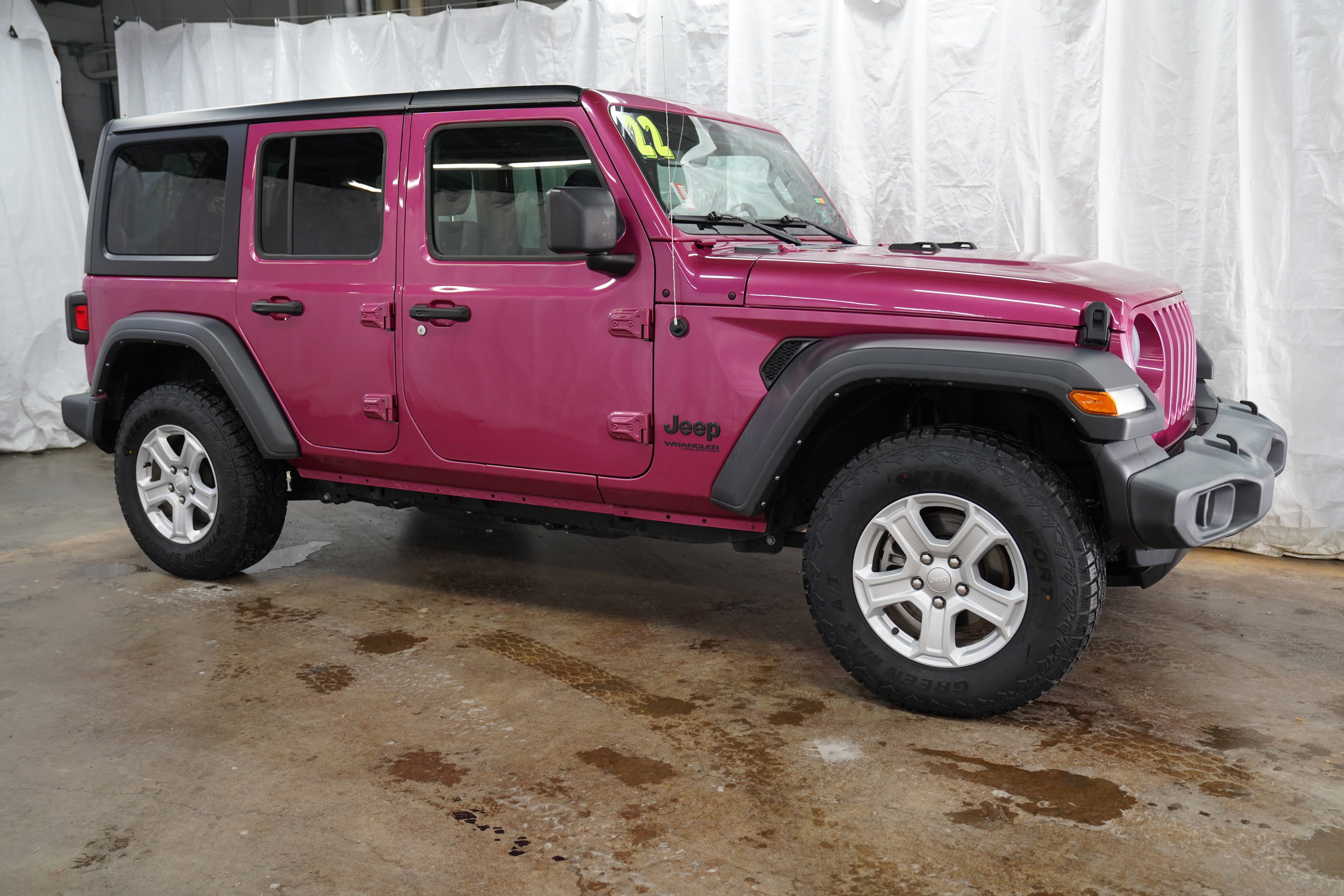 Used 2022 Jeep Wrangler Unlimited Sport AWD/4WD image 1