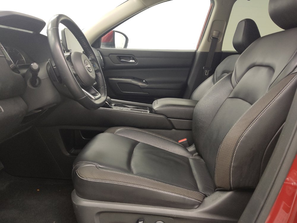 Used 2022 Nissan Pathfinder SL FWD image 17