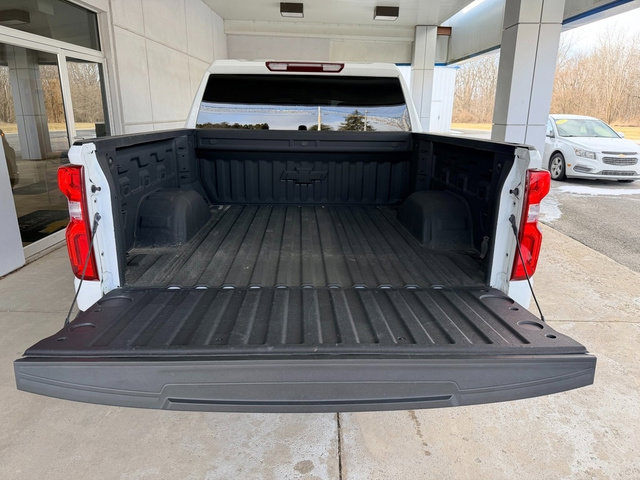 Used 2023 Chevrolet Silverado 1500 LTZ image 8