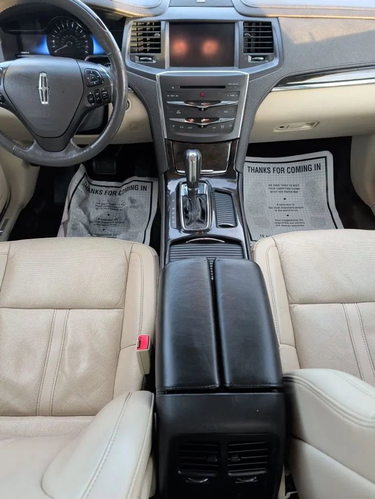 Used 2015 Lincoln MKS AWD w/ Equipment Group 101A image 18