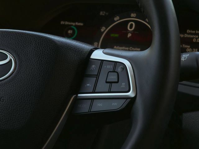 Used 2024 Toyota Grand Highlander AWD Hybrid image 27