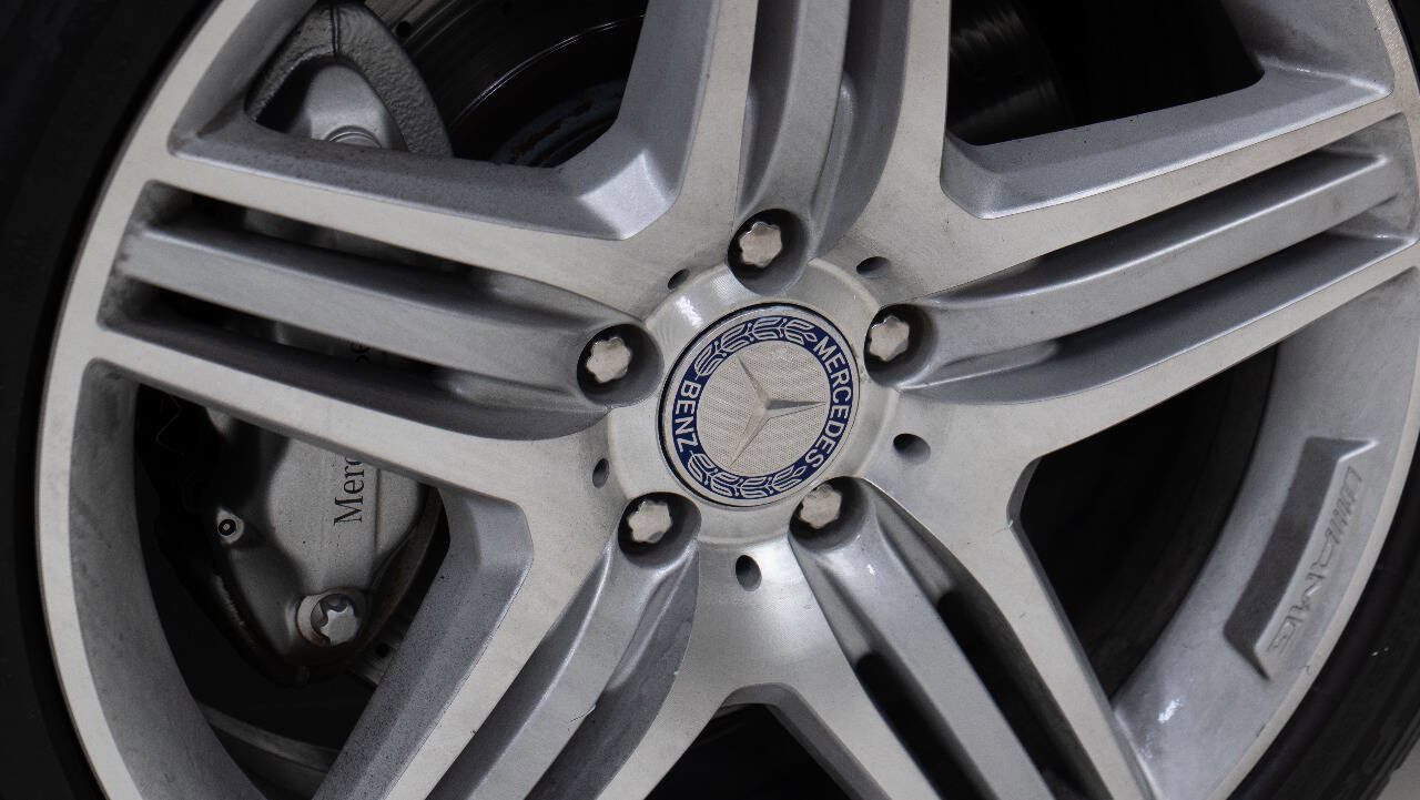 Used 2013 Mercedes-Benz CL 550 4MATIC w/ Sport Pkg image 69