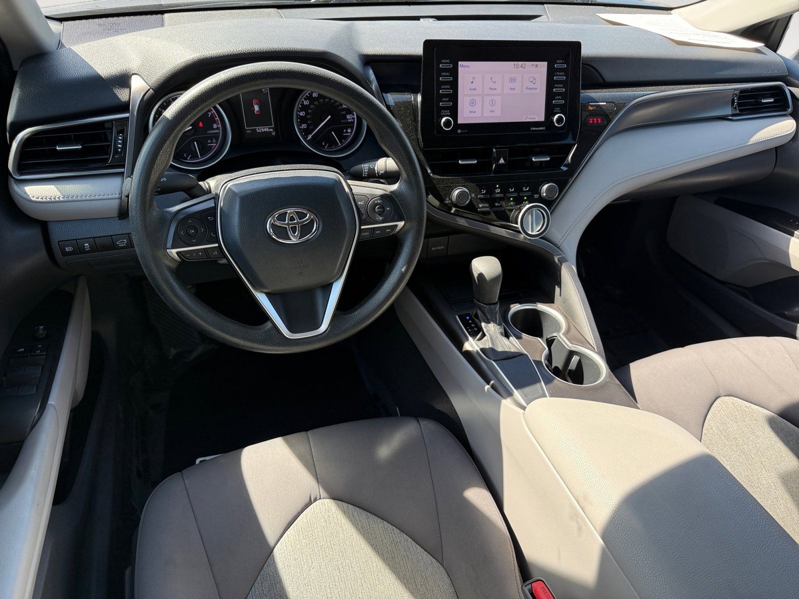 Used 2021 Toyota Camry LE w/ Convenience Package image 15