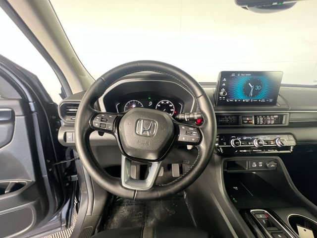 Used 2025 Honda Pilot EX-L image 14