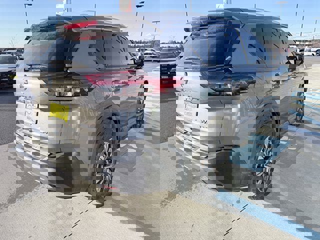 Certified 2021 Nissan Rogue SV w/ Premium Package image 4