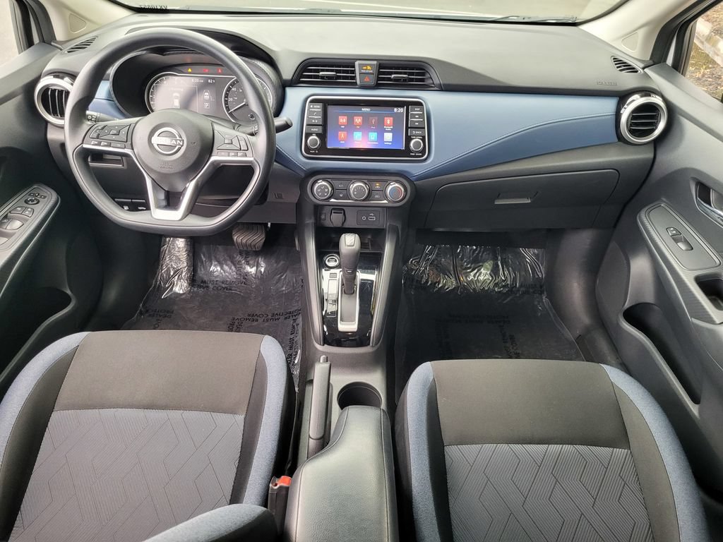 Used 2025 Nissan Versa SV FWD image 16