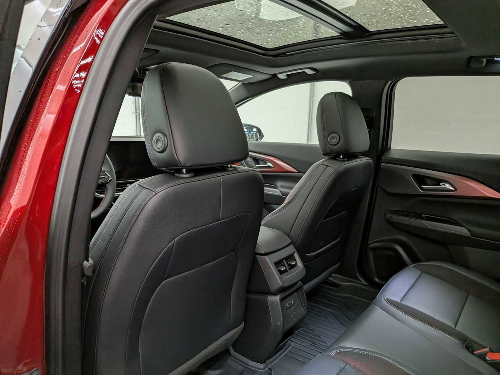 New 2026 Chevrolet Equinox EV RS image 19