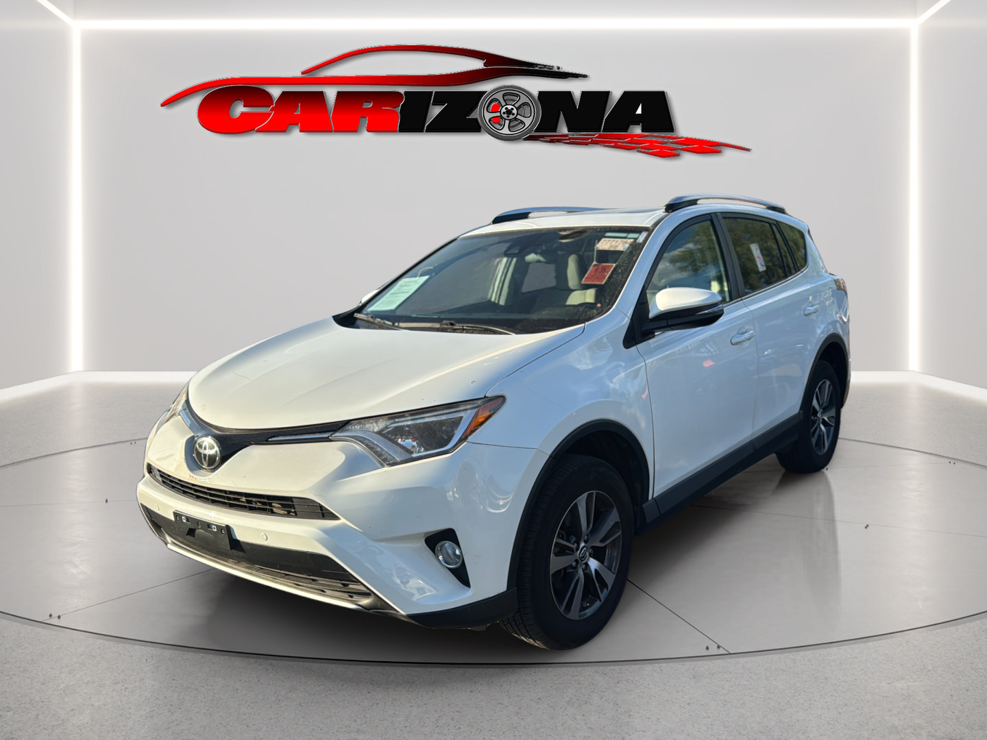Used 2016 Toyota RAV4 XLE w/ Convenience Package AWD/4WD image 4