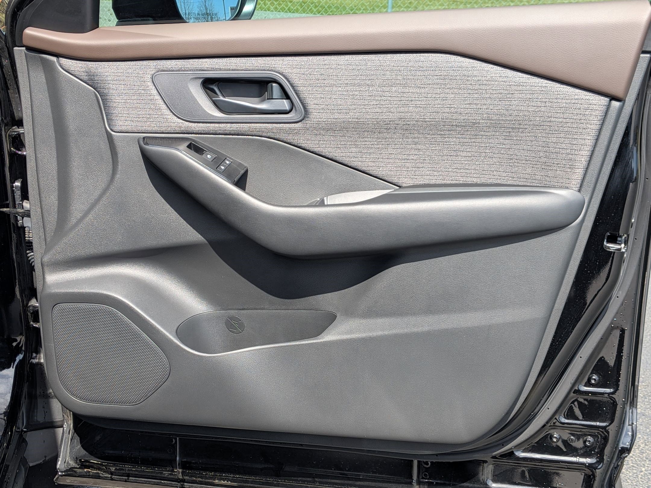 Certified 2023 Nissan Rogue S FWD image 29