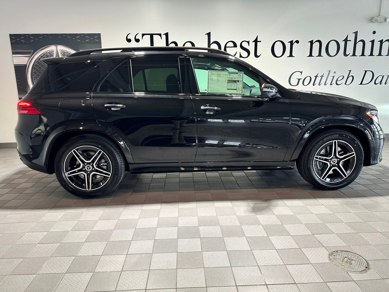 New 2026 Mercedes-Benz GLE 350 4MATIC image 3