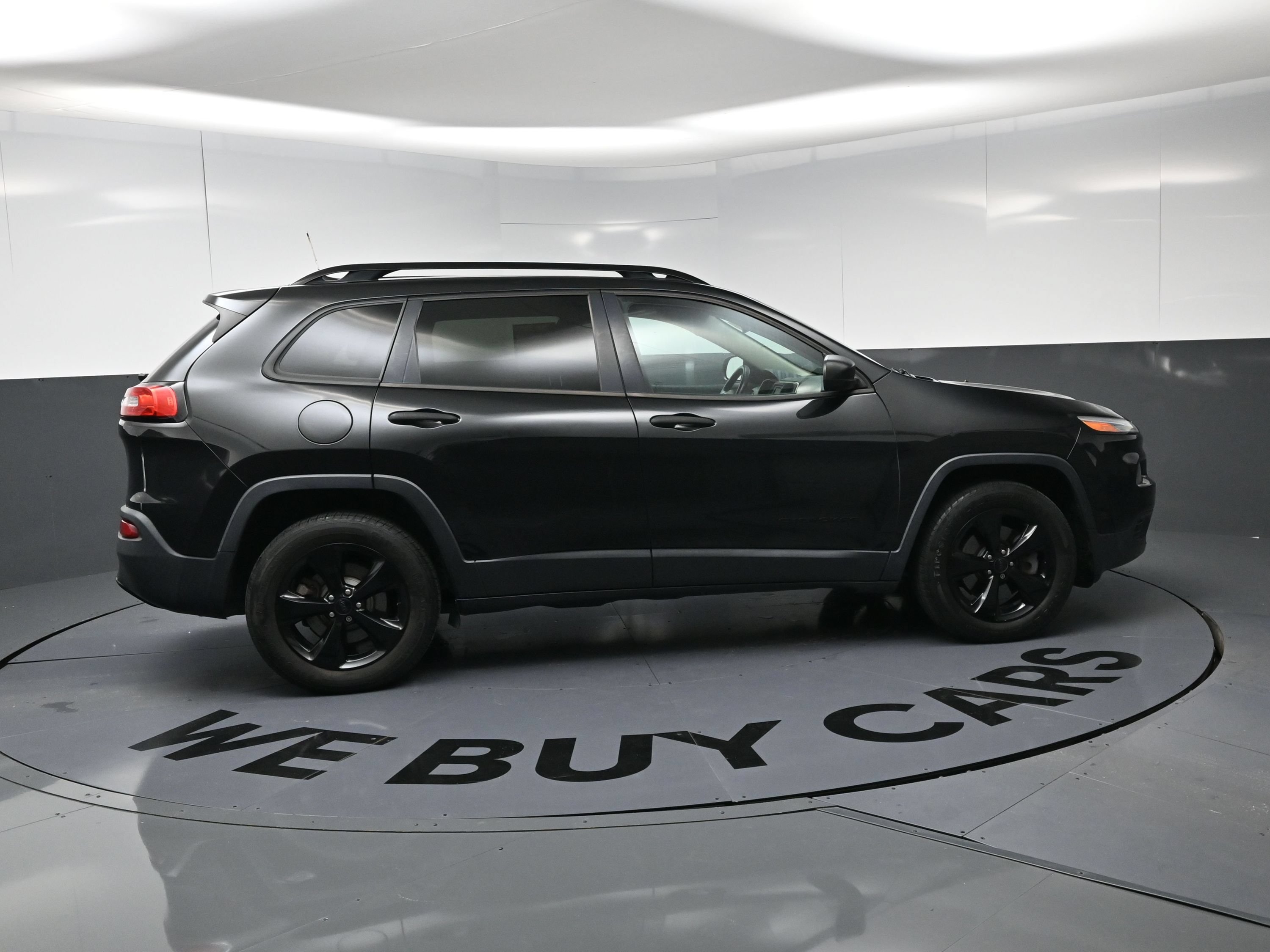 Used 2016 Jeep Cherokee Sport w/ Cold Weather Group AWD/4WD image 10