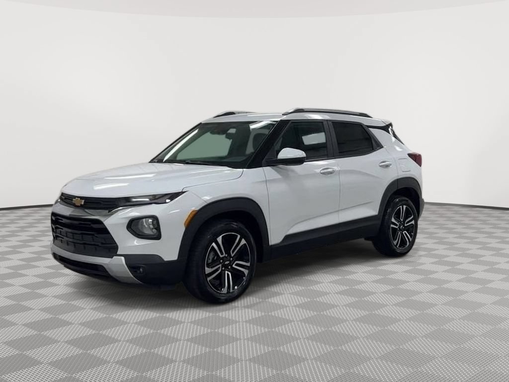 Used 2023 Chevrolet TrailBlazer LT FWD image 4