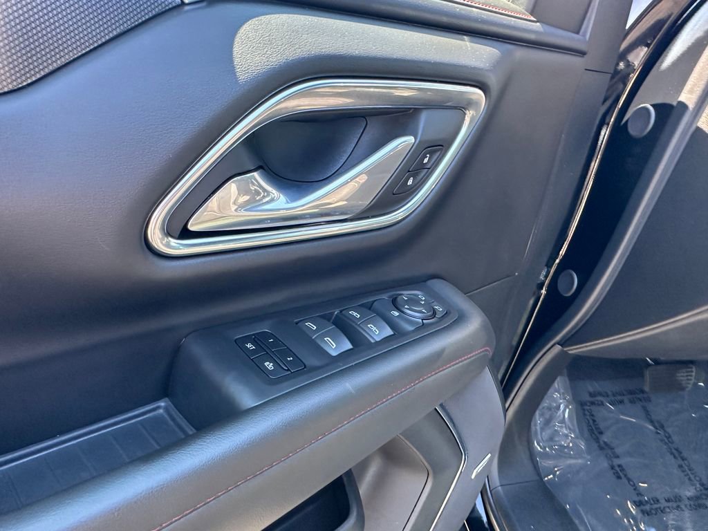 Used 2024 Chevrolet Suburban RST image 21