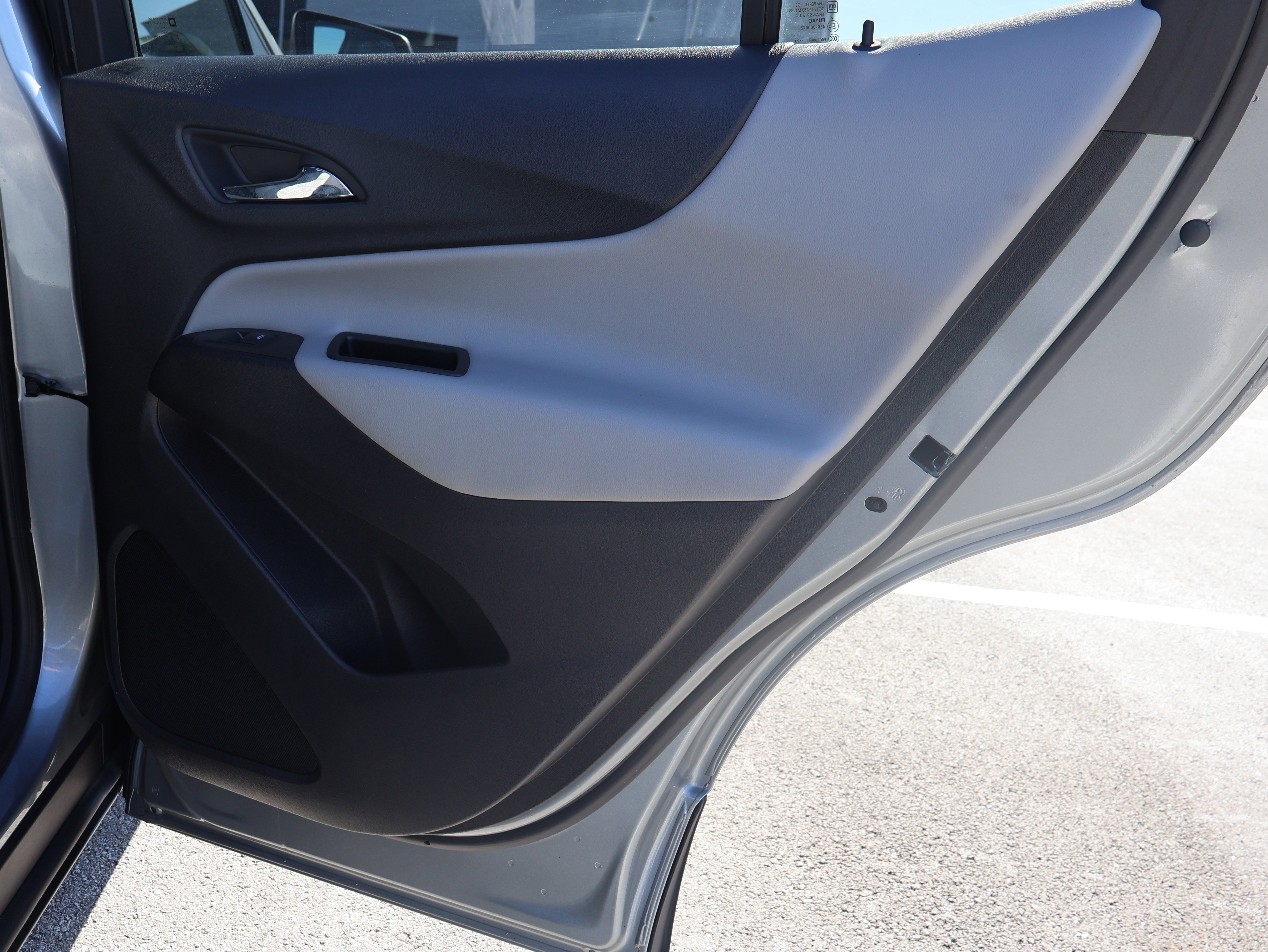 Used 2024 Chevrolet Equinox LS w/ LS Convenience Package FWD image 13