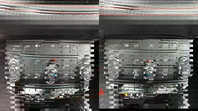 Certified 2024 Dodge Durango R/T w/ Tow 'N Go Package AWD/4WD image 19