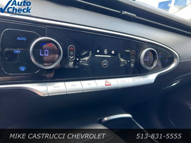 Used 2025 Genesis GV70 2.5T AWD/4WD image 11