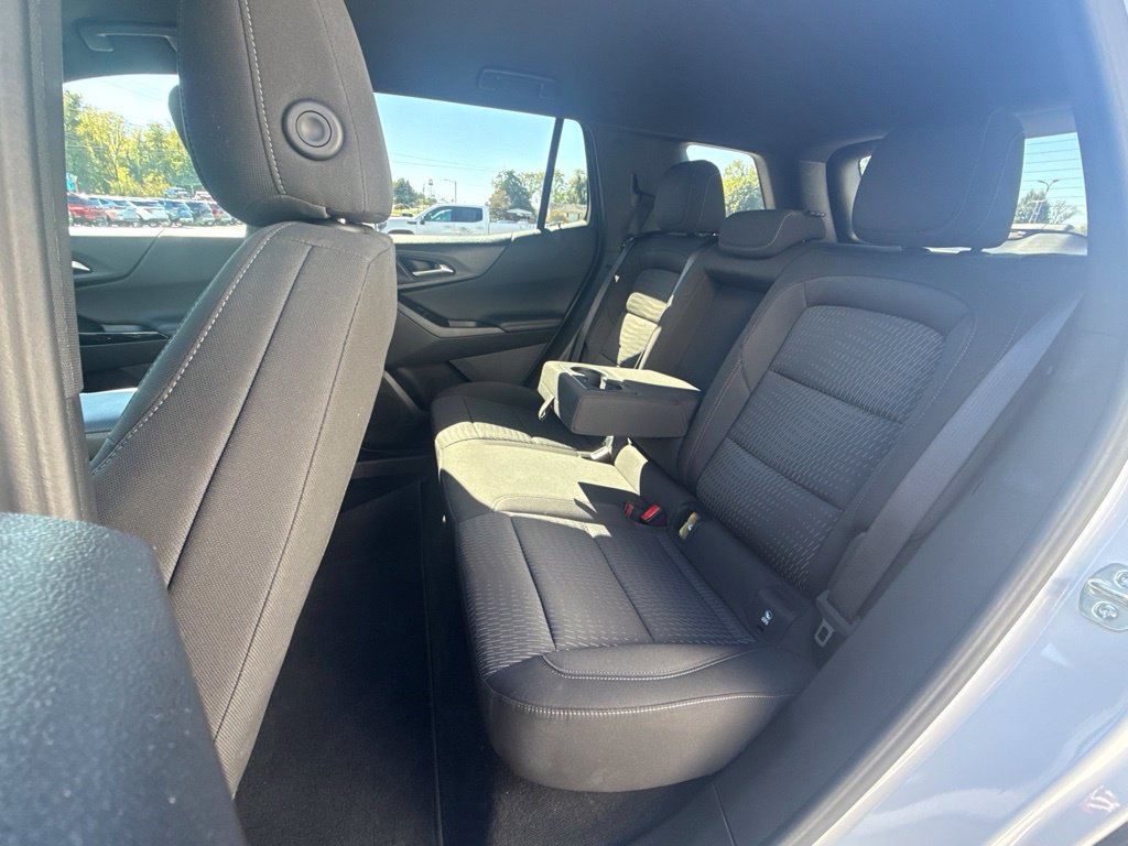 Used 2026 Chevrolet Equinox LT FWD image 13