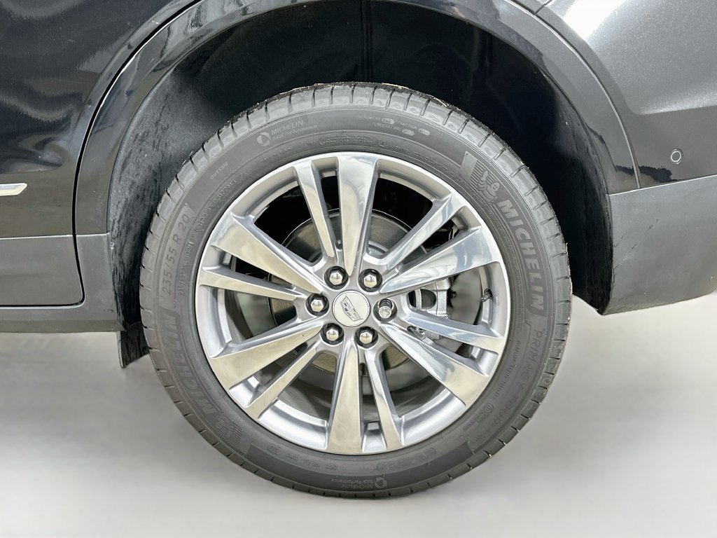 New 2026 Cadillac XT5 Premium Luxury w/ LPO, Floor Liner Package AWD/4WD image 38