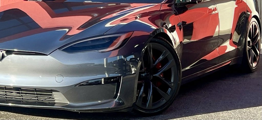 Used 2021 Tesla Model S Plaid image 2