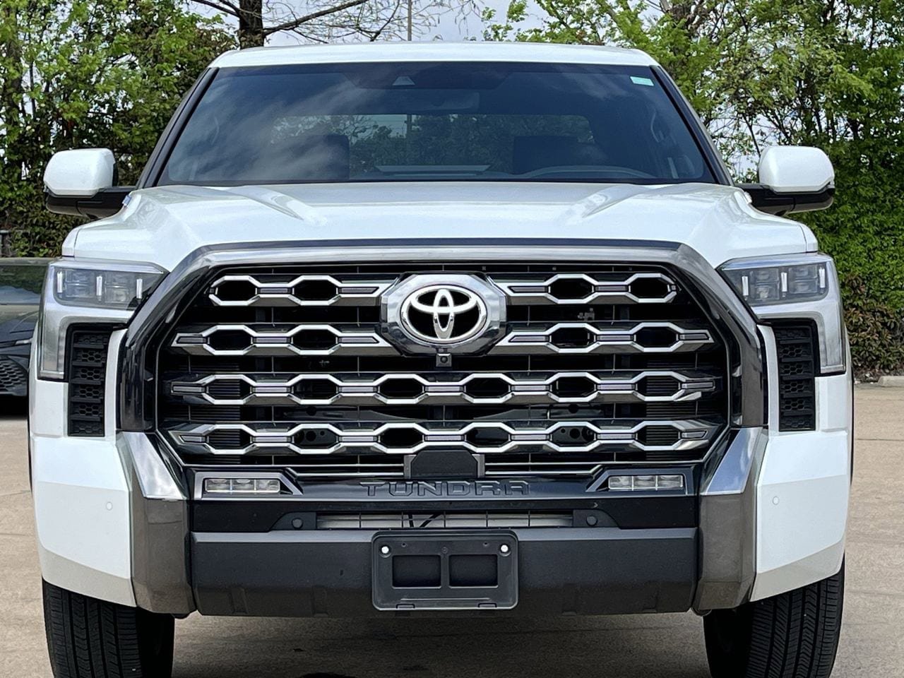 Used 2025 Toyota Tundra Platinum AWD/4WD image 7