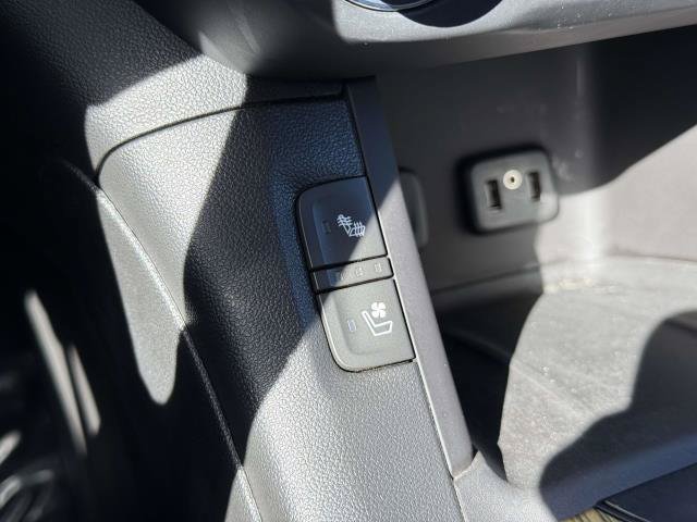 Used 2019 GMC Acadia Denali AWD/4WD image 31