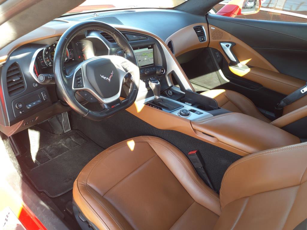 Used 2016 Chevrolet Corvette Z06 w/ 3LZ Preferred Equipment Group image 6