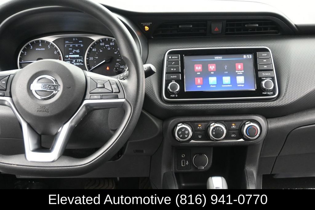 Used 2021 Nissan Kicks S FWD image 13