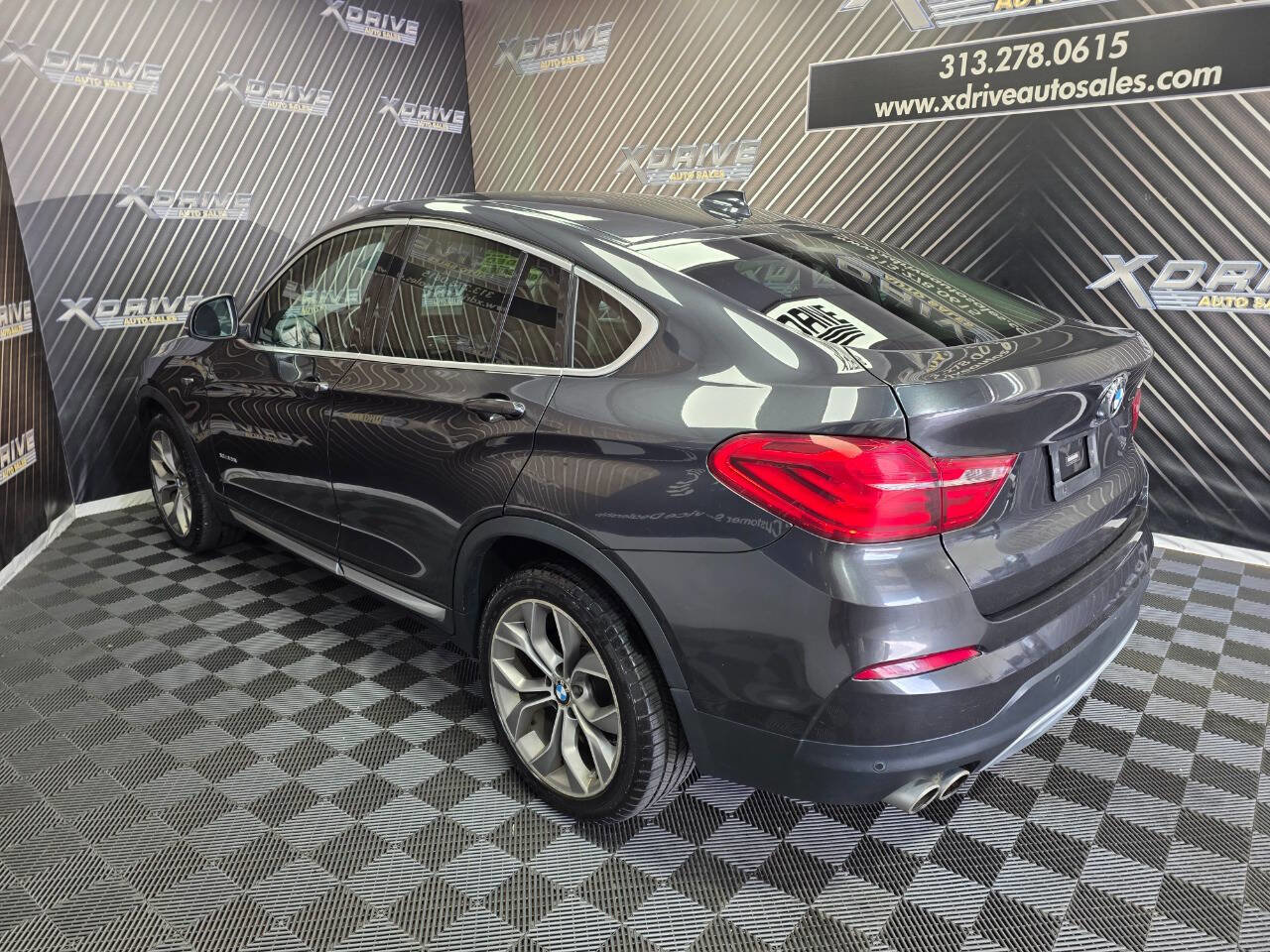 Used 2015 BMW X4 xDrive28i image 9