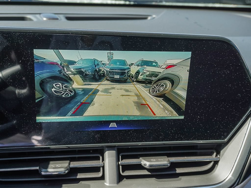 New 2026 Chevrolet Trax ACTIV w/ Driver Confidence Package FWD image 23