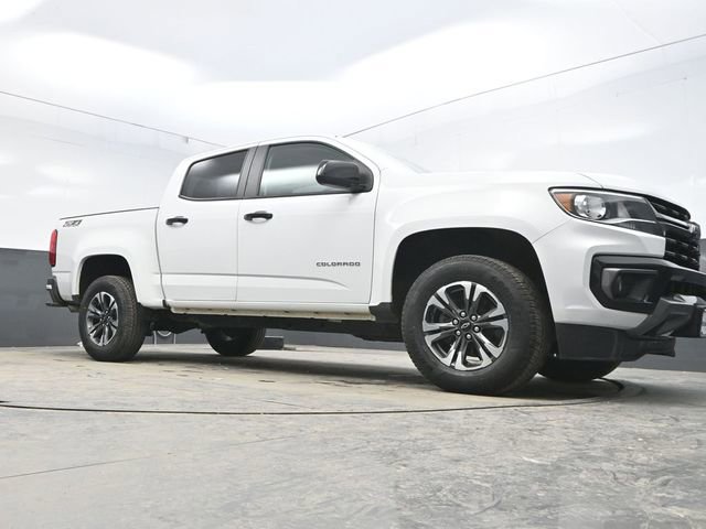 Used 2022 Chevrolet Colorado Z71 w/ Safety Package image 32