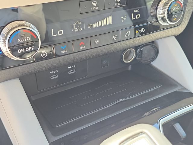 Used 2025 Mitsubishi Outlander SEL FWD image 27