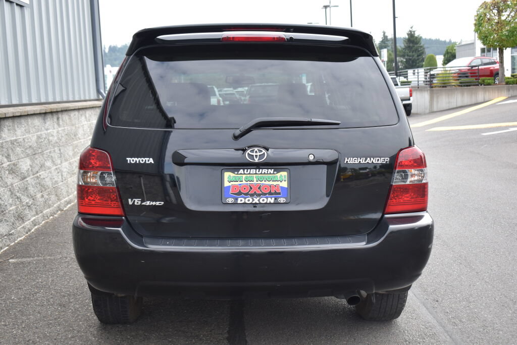 Used 2007 Toyota Highlander 4WD V6 w/ 3rd Row image 6