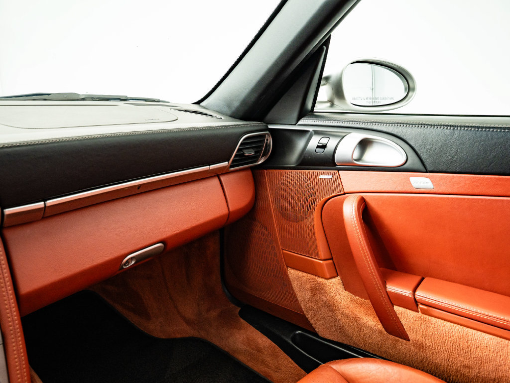 Used 2006 Porsche 911 Carrera S RWD image 40