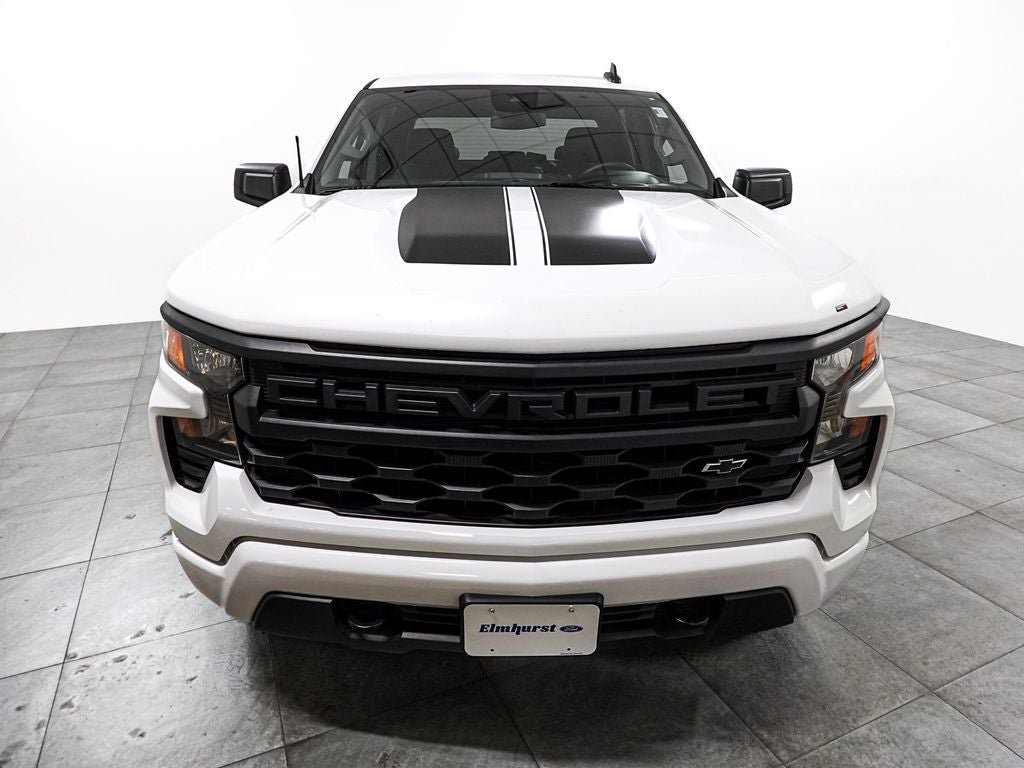 Used 2023 Chevrolet Silverado 1500 Custom w/ Rally Edition AWD/4WD image 2