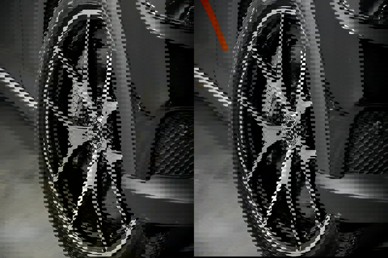 Used 2022 Mercedes-Benz E 450 4MATIC All-Terrain Wagon image 4