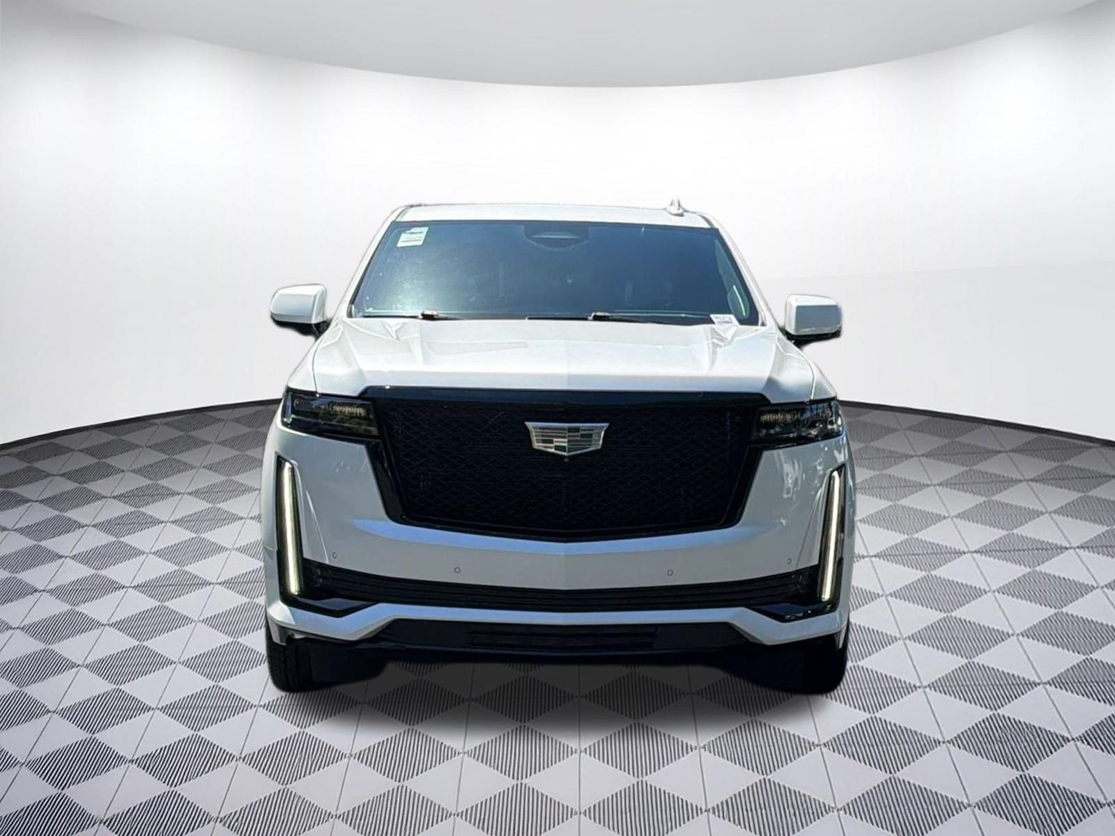 Used 2023 Cadillac Escalade ESV Sport Platinum w/ LPO, ONYX Package AWD/4WD image 6