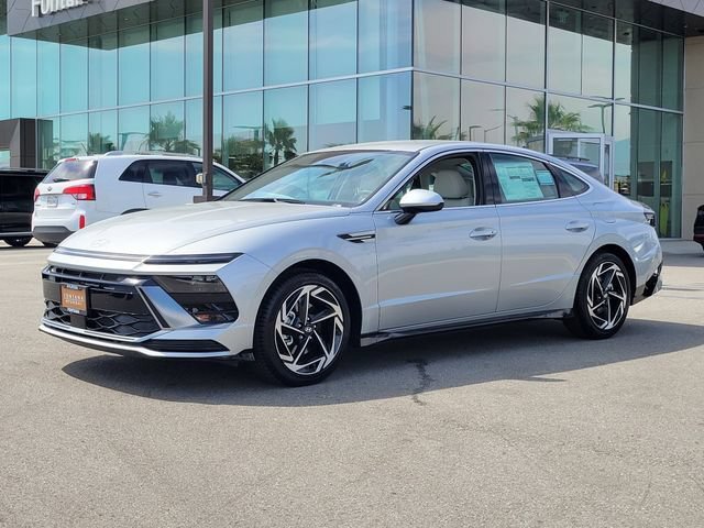 New 2026 Hyundai Sonata SEL FWD image 2