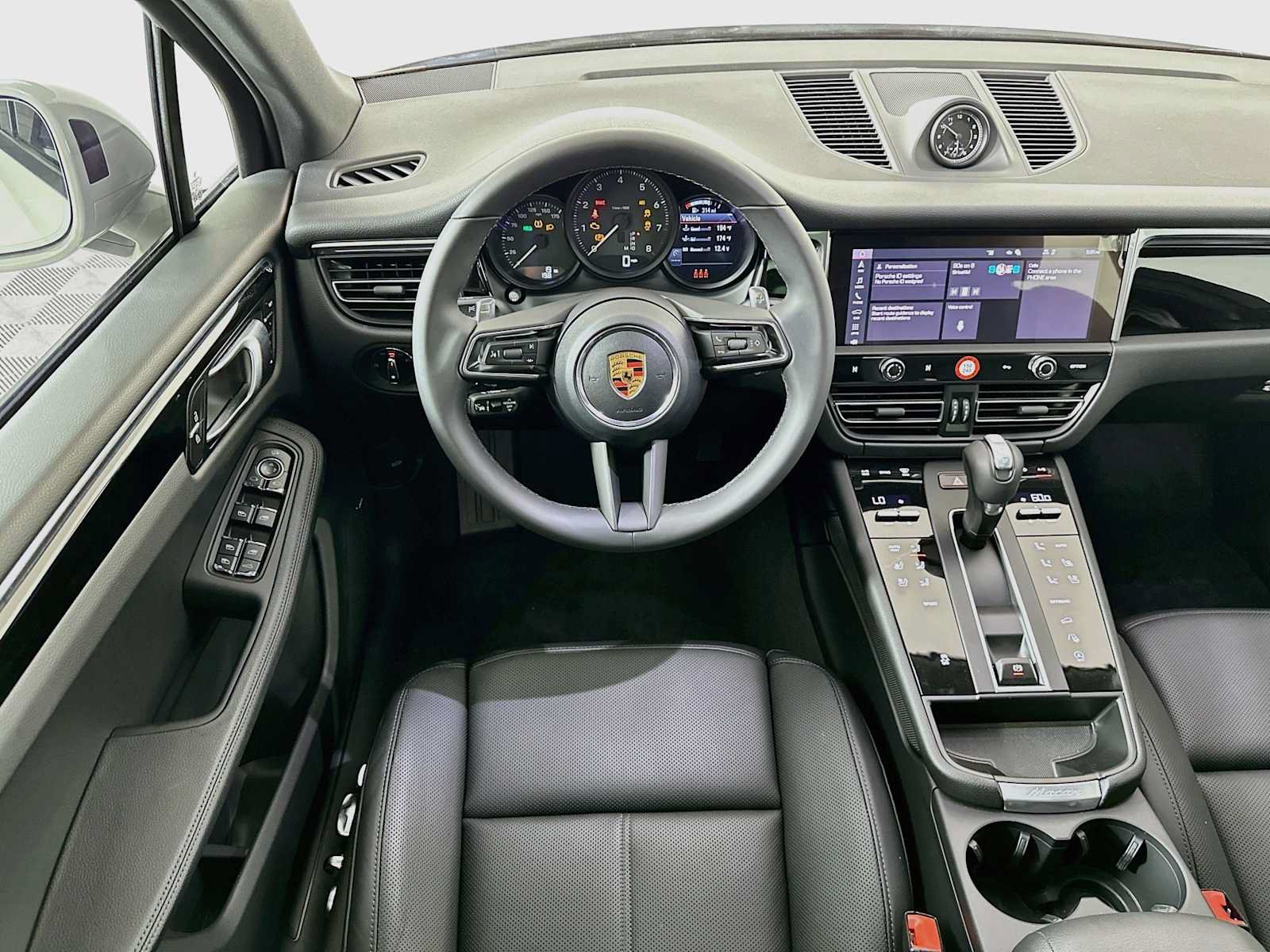 New 2026 Porsche Macan AWD/4WD image 24