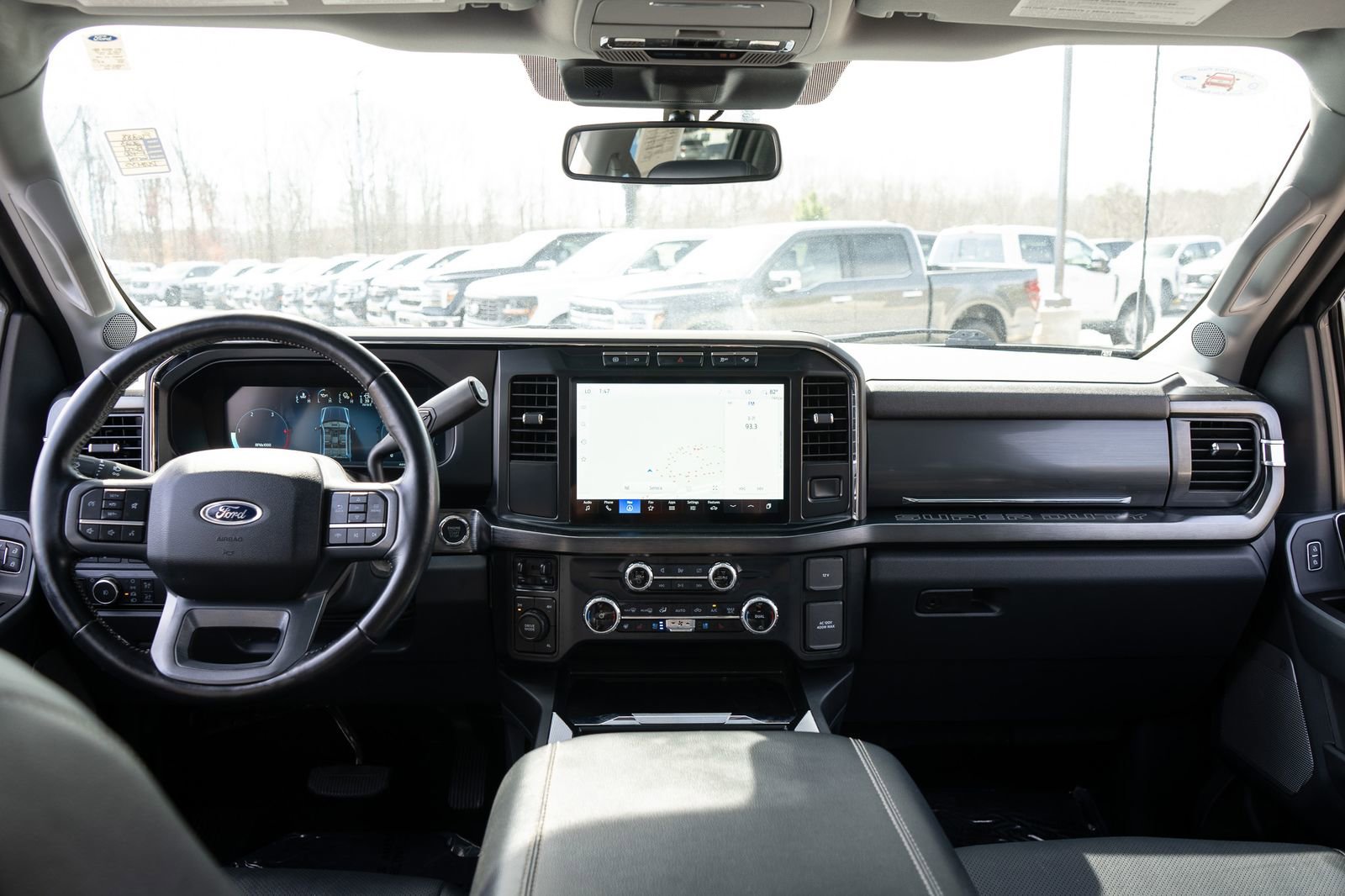 Used 2023 Ford F450 Lariat w/ FX4 Off-Road Package image 36