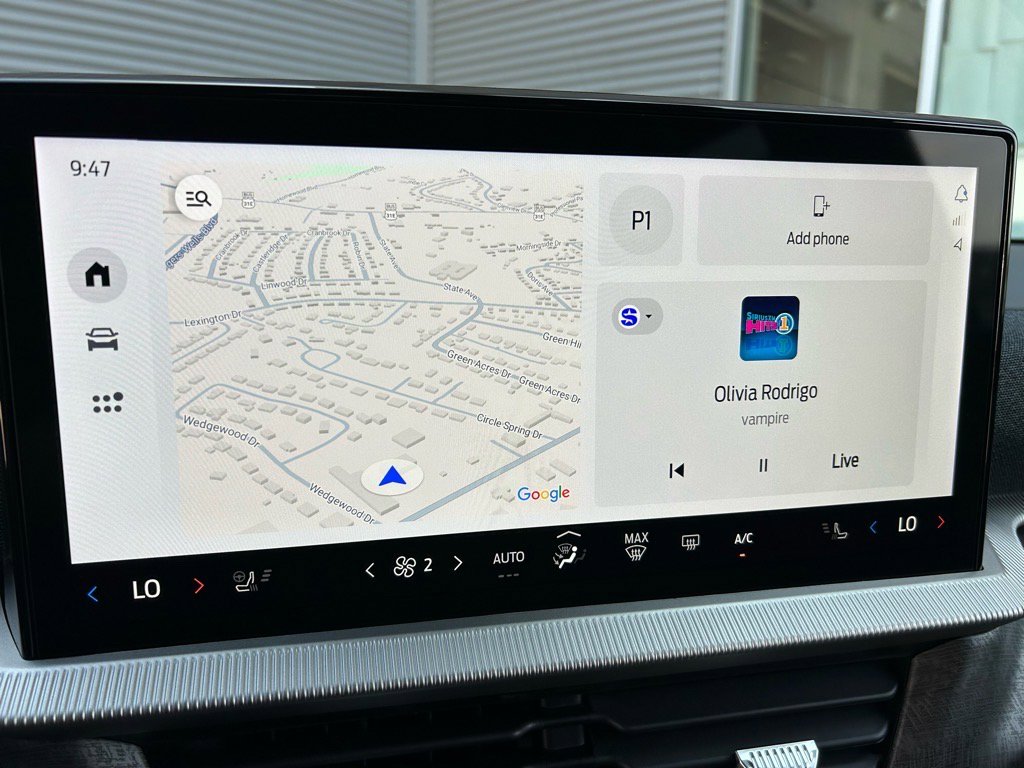 New 2025 Ford Explorer Platinum w/ Ultimate Package image 30