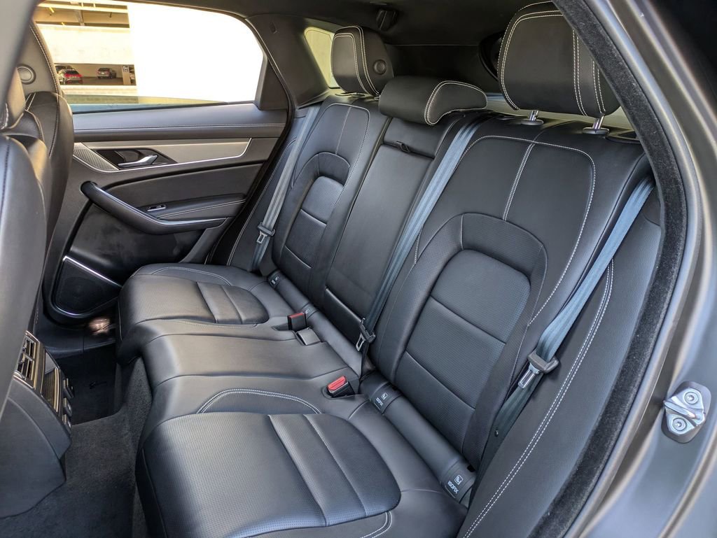 Used 2024 Jaguar F-PACE R-Dynamic S image 24