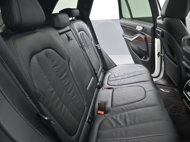 Used 2020 BMW X5 xDrive40i w/ Convenience Package image 22