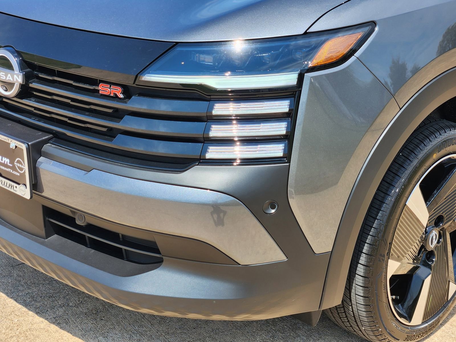 New 2026 Nissan Kicks SR image 8